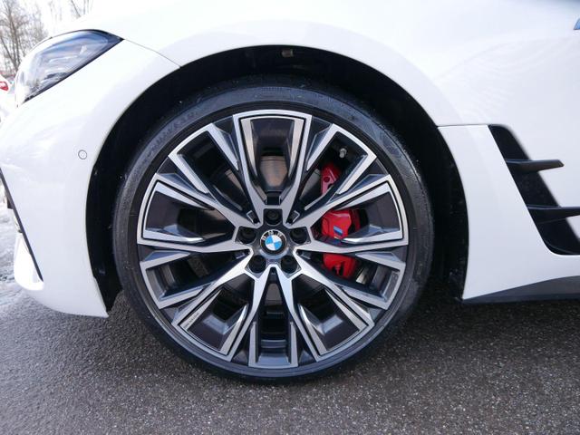 BMW M440 M440i Gran Coupe M-sport*NAVI*HEAD-UP DISPLAY*PDC*KAMERA*LED*SHZ*TEMPOMAT*20-ZOLL 