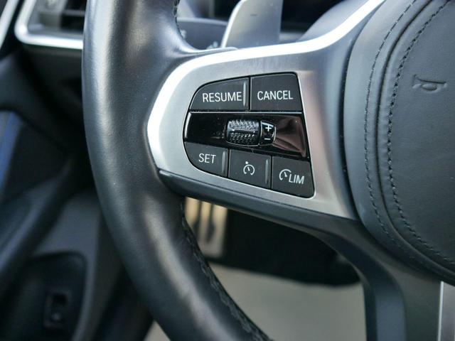 BMW M440 M440i Gran Coupe M-sport*NAVI*HEAD-UP DISPLAY*PDC*KAMERA*LED*SHZ*TEMPOMAT*20-ZOLL 