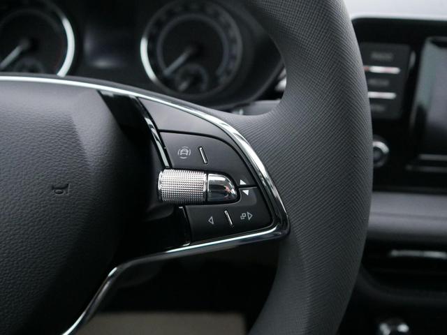 Skoda Fabia Selection 1.0 TSI *LED*PDC-HI*SMARTLINK*SHZ*BLUETOOTH*FRONT-ASSIST 