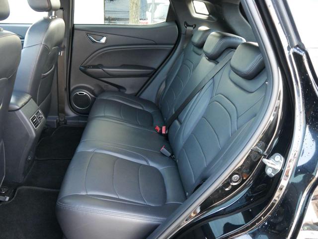 DFSK Seres 3 LUXUR LUXURY Paket3*NAVI*PANO*LEDER*PDC*SHZ*360*KAMERA*KEYLESS-GO 