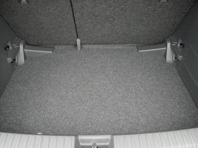 Skoda Fabia Selection 1.0 TSI *PDC-HI*LED*SHZ*NAVI-&Uuml;BER-SMARTLINK*KLIMA*BLUETOOTH 