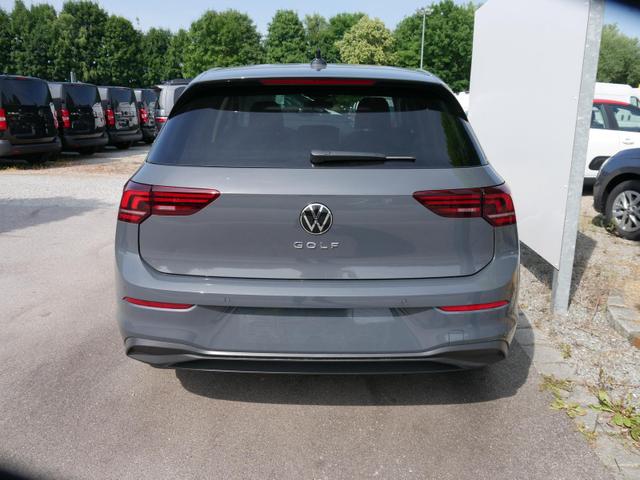 Volkswagen Golf - TOP Edition LIFE 1,5 TSI*ACC*PDC*KAMERA*LED*SHZ*SMARTLINK*17-ZOLL