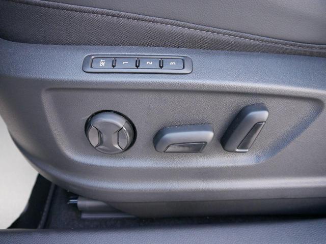 Cupra Ateca 2,0 TSI DSG 4x4*AHK-SCHWENKBAR*NAVI*PDC*KAMERA*ACC*SHZ*LED*TEMPOMAT*19-ZOLL 