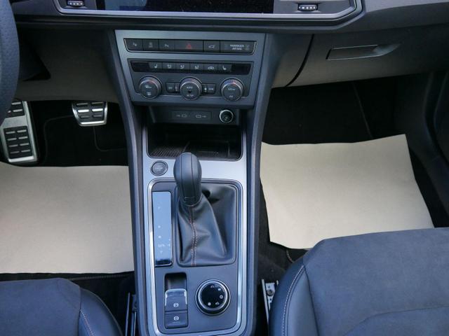 Cupra Ateca 2,0 TSI DSG 4x4*AHK-SCHWENKBAR*NAVI*PDC*KAMERA*ACC*SHZ*LED*TEMPOMAT*19-ZOLL 