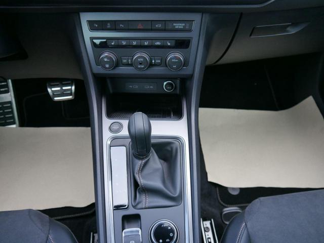 Cupra Ateca 2,0 TSI DSG 4x4*AHK-SCHWENKBAR*NAVI*PDC*KAMERA*ACC*SHZ*LED*TEMPOMAT*19-ZOLL 