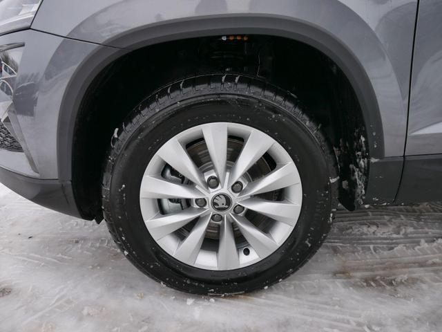 Skoda Karoq Selection 1.5 TSI DSG DSG*AHK-SCHWENKBAR*SMARTLINK*TEMPOMAT*PDC-HINTEN*LENKRADHEIZUNG* 