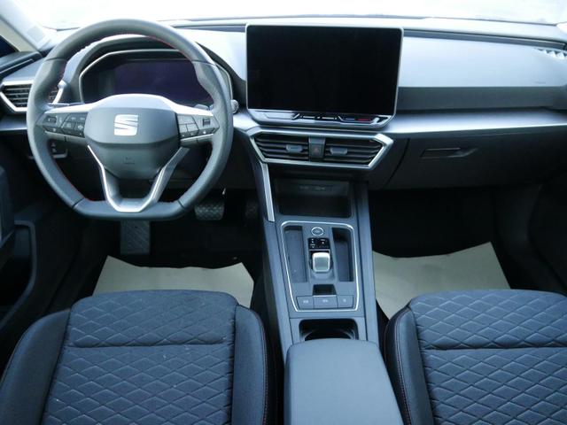 Seat Leon Sportstourer FR 1.5 eTSI Kombi DSG*AHK-SCHWENKBAR*NAVI*TEMPOMAT*3-ZONE KILMAAUTOMATIK 