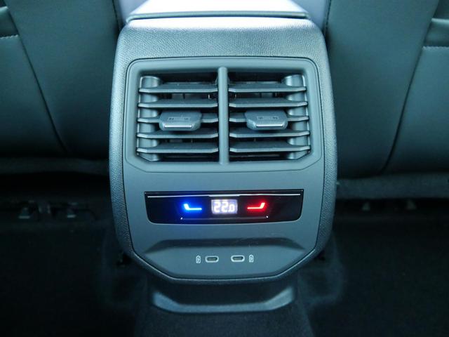 Seat Leon Sportstourer FR 2.0 TDI Kombi DSG*NAVI*TEMPOMAT*KAMERA*KEYLESS-GO*VIRTUAL COCKPIT* 