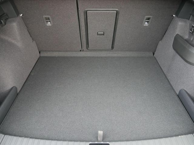 Skoda Karoq Selection 2.0 TDI DSG 4x4 4x4*AHK*TEMPOMAT*SMARTLINK*KLIMAAUTOMATIK*SHZ*LED 