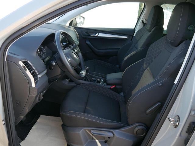 Skoda Karoq Ambition 1.5 TSI * WINTERPAKET LED PARKTRONIC KLIMAAUTOMATIK SMARTLINK 