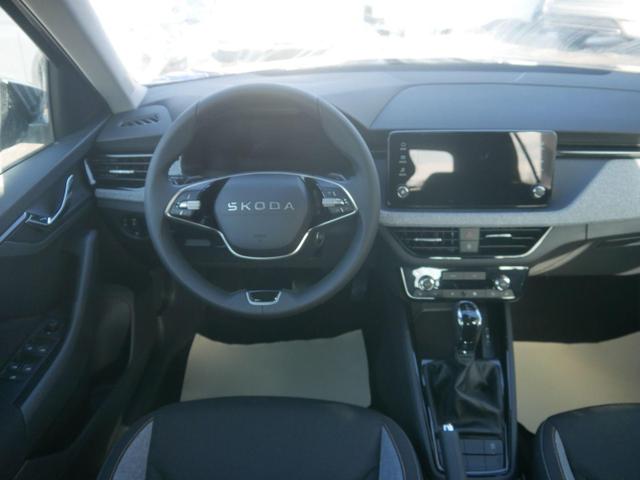 Skoda Kamiq Selection 1.5 TSI DSG*SMARTLINK*LED*PDC-HI*TEMPOMAT*SHZ*KLIMA 