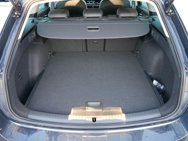 Leon Sportstourer FR 2.0 TDI Kombi DSG*NAVI*TEMPOMAT*KAMERA*KEYLESS-GO*VIRTUAL COCKPIT* 