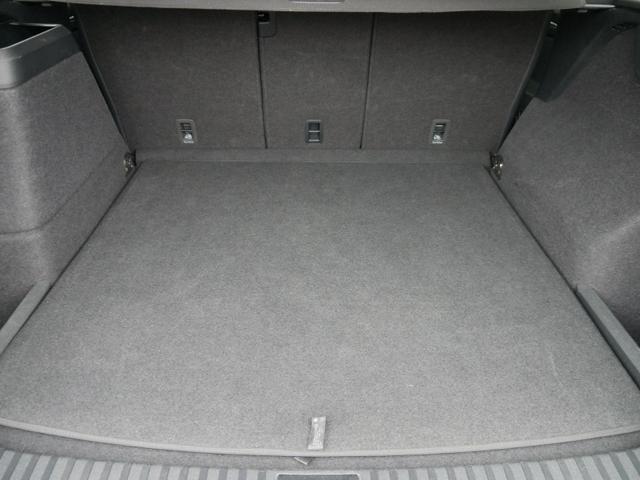 Skoda Kodiaq *NAVI*STANDHEIZUNG*ALCANTARA*TEMPOMAT*RFK*SMARTLINK* 1.5 TSI iV Sportline DSG*NAVI*ALCANTARA*TEMPOMAT*RFK*SMARTLINK*KESSY* 