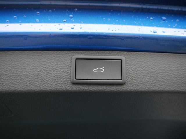 Skoda Karoq Jahre Edoniti Selection 130 Edition 1,5 TSI DSG*NAVI-&Uuml;BER-SMARTLINK*PDC*KAMERA*LED*SHZ*TEMPOMAT 