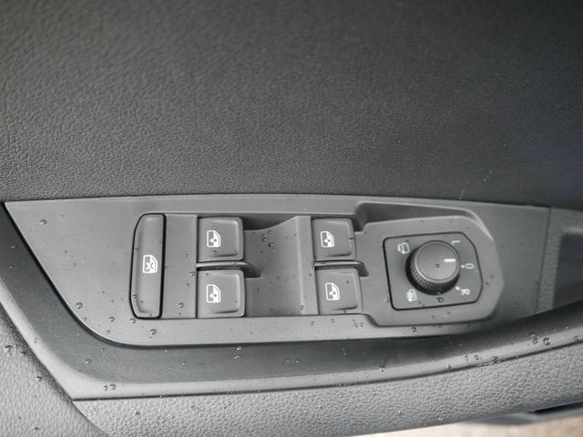 Skoda Karoq Jahre Edoniti Selection 130 Edition 1,5 TSI DSG*NAVI-&Uuml;BER-SMARTLINK*PDC*KAMERA*LED*SHZ*TEMPOMAT 