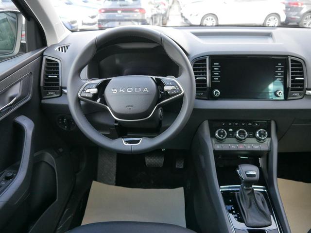 Skoda Karoq Jahre Edoniti Selection 130 Edition 1,5 TSI DSG*NAVI-&Uuml;BER-SMARTLINK*PDC*KAMERA*LED*SHZ*TEMPOMAT 
