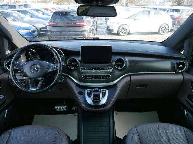 Mercedes-Benz V-Klasse AVANTGARDE Edition V 300d 4M * 9G-TRONIC AMG LINE LEDER PARK-& FAHRASSISTENZPAKET PANORAMA LED AHK 