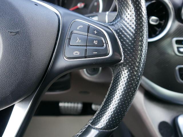 Mercedes-Benz V-Klasse AVANTGARDE Edition V 300d 4M * 9G-TRONIC AMG LINE LEDER PARK-& FAHRASSISTENZPAKET PANORAMA LED AHK 