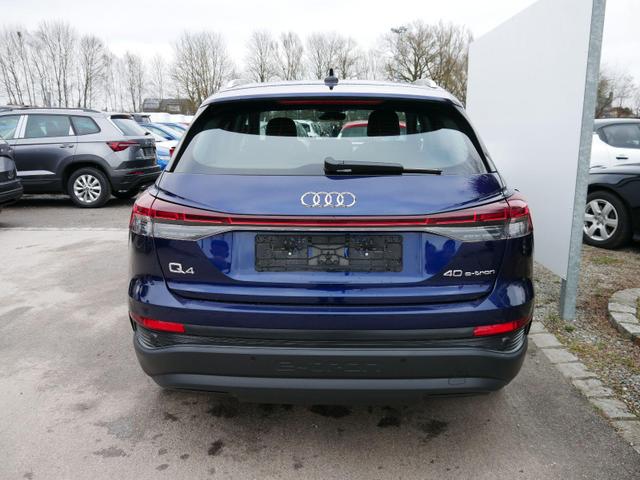 Audi Q4 e-tron 40 E-TRON*PDC-HINTEN*KEYLESS-GO*NAVI*LED*3-ZONE KLIMA* 