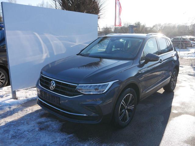 Volkswagen Tiguan - LIFE 2.0 TDI DPF DSG 4M * FAHRERASSISTENZ PLUS-& WINTERPAKET AHK LED NAVI PARK ASSIST