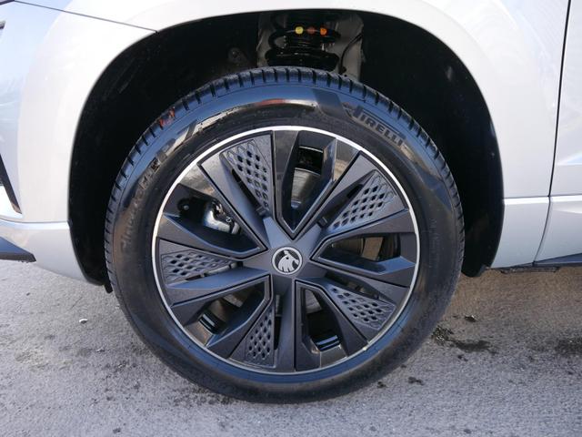 Skoda Karoq Sportline 2.0 TDI 4x4 DSG*AHK-SCHWENKBAR*ACC*PDC-HI*LED*SHZ*TEMPOMAT*KLIMA 