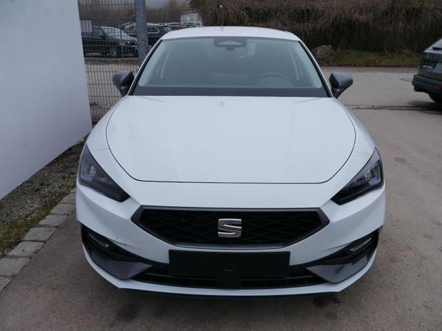 Seat Leon - FR 2.0 TDI DSG*RFK*NAVI*TEMPOMAT*TRAVEL ASSIST* FULL LINK* KEYLESS-GO*