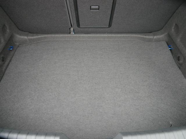 Seat Leon FR 2.0 TDI DSG*RFK*NAVI*TEMPOMAT*TRAVEL ASSIST* FULL LINK* KEYLESS-GO* 