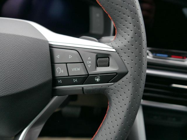 Seat Leon FR 2.0 TDI DSG*RFK*NAVI*TEMPOMAT*TRAVEL ASSIST* FULL LINK* KEYLESS-GO* 