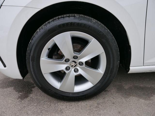 Skoda Scala Ambition 1.0 TSI * LED PARKTRONIC SITZHEIZUNG TEMPOMAT KLIMA SMARTLINK 