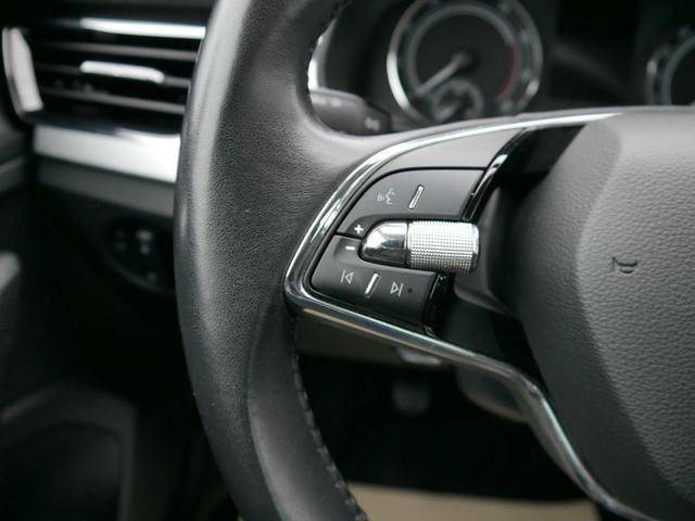 Skoda Scala Ambition 1.0 TSI * LED PARKTRONIC SITZHEIZUNG TEMPOMAT KLIMA SMARTLINK 