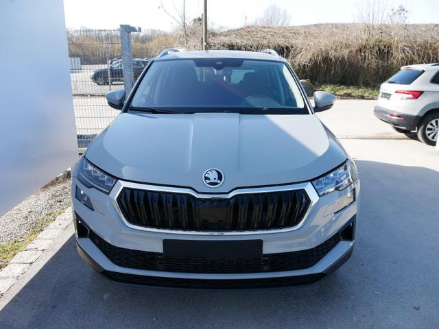 Skoda Karoq Selection TOP PLUS Edition 1,5 TSI DSG*SMARTLINK*LED*PDC*KAMERA*TEMPOMAT*SHZ 