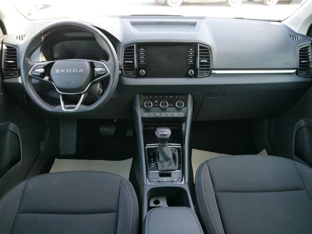 Skoda Karoq Selection TOP PLUS Edition 1,5 TSI DSG*SMARTLINK*LED*PDC*KAMERA*TEMPOMAT*SHZ 
