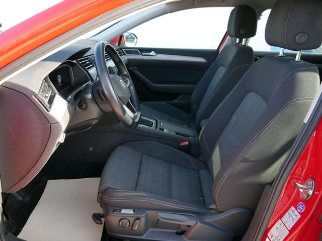 Volkswagen Passat Variant Business 2.0 TDI DSG business*NAVI*ACC*PDC*LED*SHZ*KAMERA*TEMPOMAT* 
