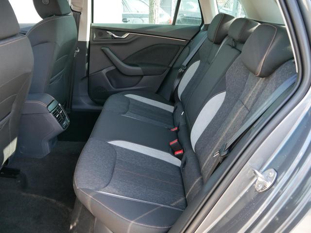 Skoda Kamiq Premium 130 Jahre Edition 1,5 TSI DSG*AHK-SCHWENKBAR*PDC*LED*KAMERA*SHZ*TEMPOMAT 