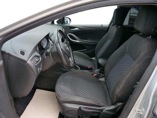 Opel Astra Sports Tourer 1.2 Direct Injection Turbo EDITION * LED WINTERPAKET PARKTRONIC 