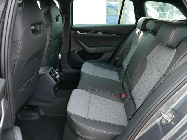 Skoda Octavia Combi Sportline 1.5 TSI mHEV DSG*ACC*LED*AHK-SCHWENKBAR*NAVI*PDC*KAMERA* 