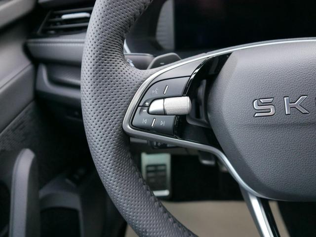 Skoda Octavia Combi Sportline 1.5 TSI mHEV DSG*ACC*LED*AHK-SCHWENKBAR*NAVI*PDC*KAMERA* 