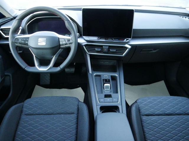 Seat Leon Sportstourer FR Kombi 2.0 TDI DSG*NAVI*ACC*PDC*5j-GARANTIE*LED*SHZ*TEMPOMAT*18-ZOLL*SOFORT-VERF&Uuml;GBAR 