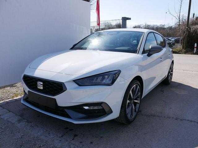 Seat Leon - FR 1.5 eTSI DSG DSG*ACC*KAMERA*NAVI*FULL-LINK*LENKRADHEIZUNG*3-ZONE KLIMAAUTOMATIK