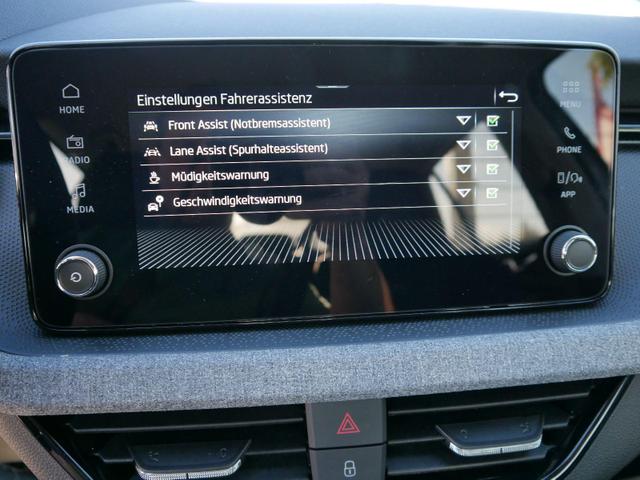 Skoda Scala Selection 1.5 TSI DSG*LED*PDC-HI*TEMPOMAT*SMARTLINK*SHZ*KLIMA*RADIO 