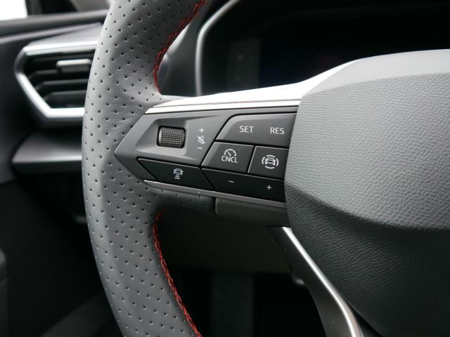 Seat Leon FR 2.0 TDI DSG DSG*KAMERA*ACC*TEMPOMAT*NAVI*3-ZONE KLIMAAUTOMATIK*VIRTUAL COCKPIT* 