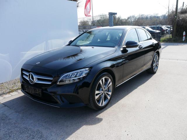 Mercedes-Benz C-Klasse AVANTGARDE C 300 de 9G-TRONIC Avantgarde*NAVI*PDC*LED*SHZ*TEMPOMAT*KLIMAAUTOMATIK*18-ALU 