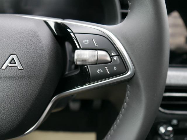 Skoda Kamiq Selection 1.0 TSI*SMARTLINK*PDC-HI*LED*SHZ*TEMPOMAT*KLIMA 