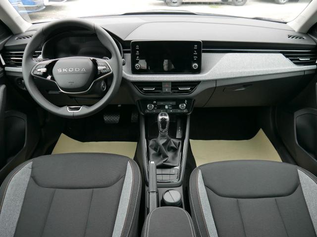 Skoda Kamiq Selection 1.0 TSI DSG*PDC-HINTEN*TEMPOMAT*SMARTLINK*SHZ*LED*KLIMAAUTOMATIK* 