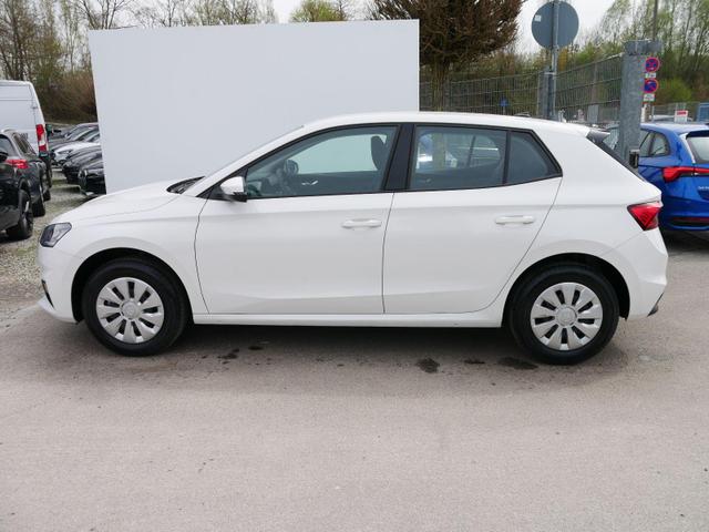 Skoda Fabia Selection 1.0 TSI *LED*PDC-HI*SMARTLINK*SHZ*BLUETOOTH*FRONT-ASSIST 