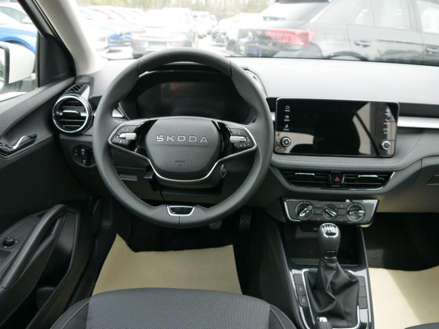 Skoda Fabia Selection 1.0 TSI *LED*PDC-HI*SMARTLINK*SHZ*BLUETOOTH*FRONT-ASSIST 