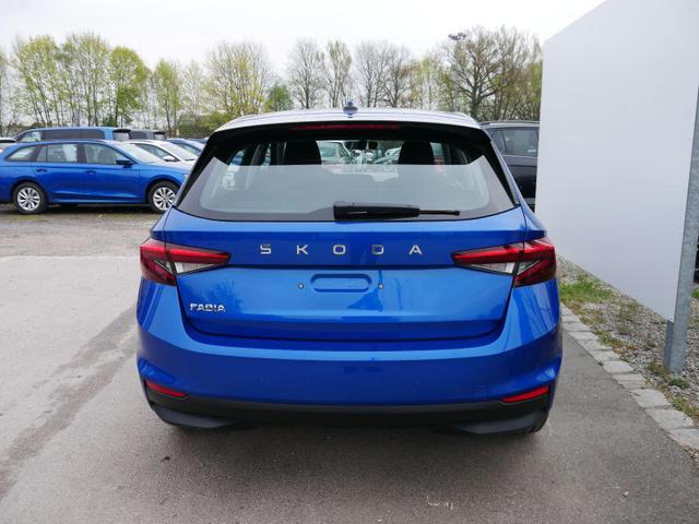 Skoda Fabia Selection 1.0 TSI *LED*PDC-HI*SMARTLINK*SHZ*BLUETOOTH*FRONT-ASSIST 