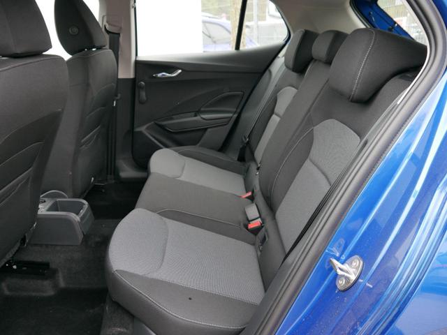 Skoda Fabia Selection 1.0 TSI *LED*PDC-HI*SMARTLINK*SHZ*BLUETOOTH*FRONT-ASSIST 