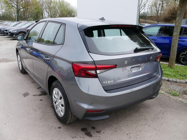 Skoda Fabia Selection 1.0 TSI *LED*PDC-HI*SMARTLINK*SHZ*BLUETOOTH*FRONT-ASSIST 