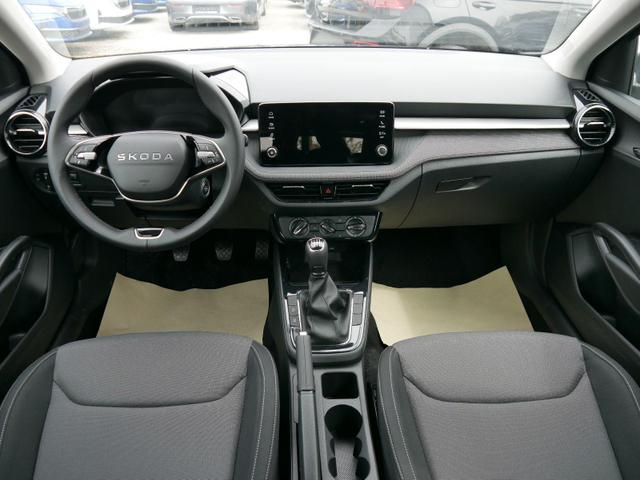 Skoda Fabia Selection 1.0 TSI *LED*PDC-HI*SMARTLINK*SHZ*BLUETOOTH*FRONT-ASSIST 